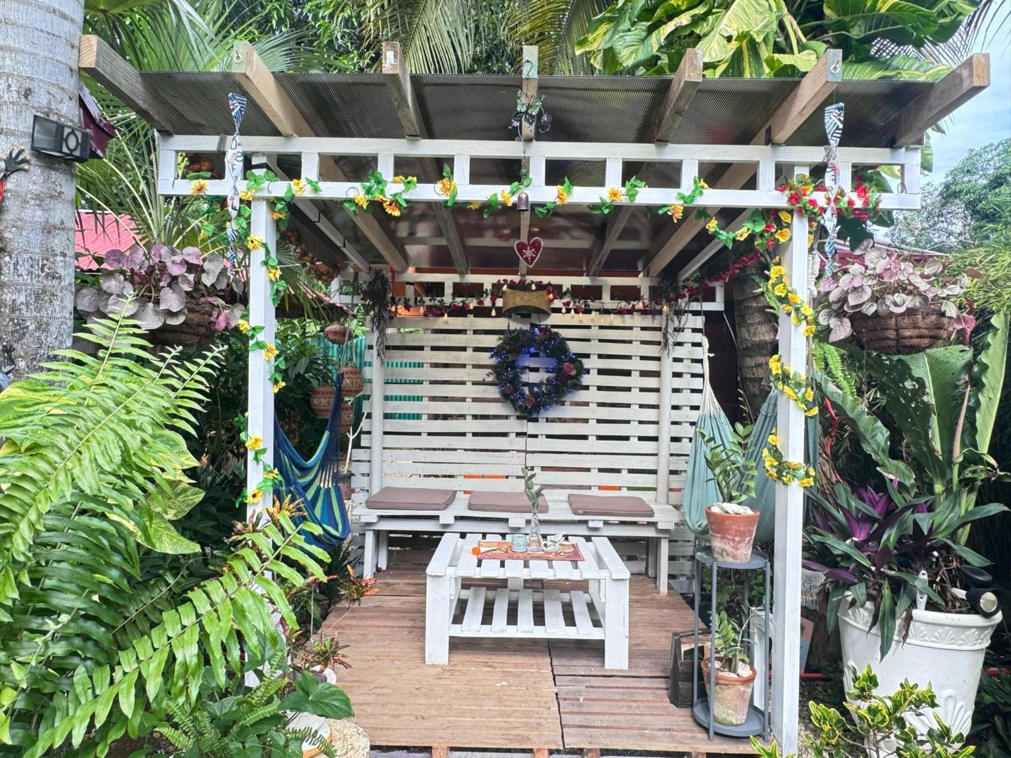 Adrianas Place Panglao Exterior foto